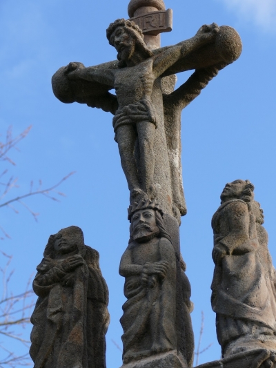 Calvaire de Christ après restauration (face ouest)